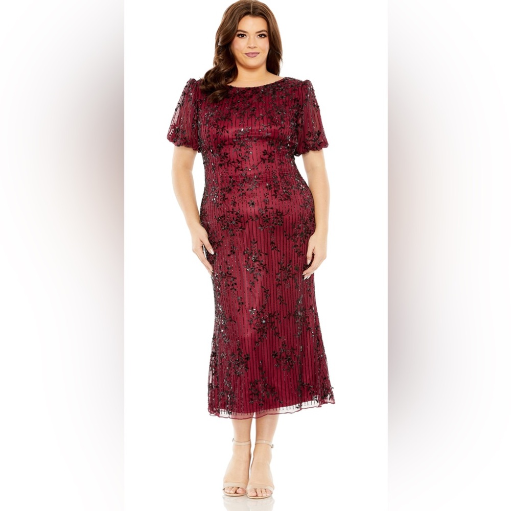 Mac Duggal 5940 Puff Sleeve Floral Beadwork Dress Sz 16W and 18W